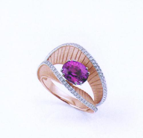 Golden ring - pink tourmaline, diamonds 0,24ct